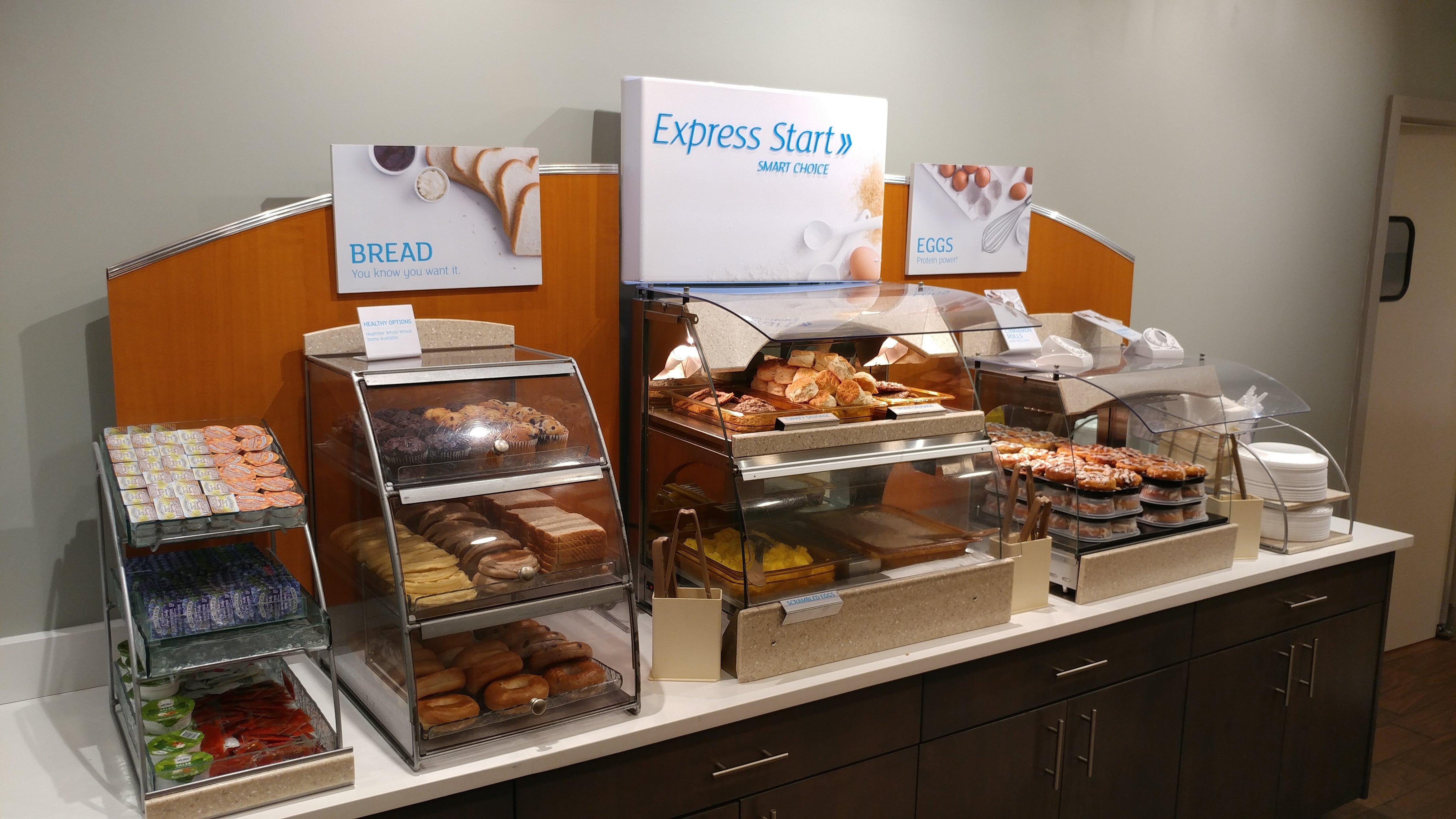 Holiday Inn Express Atlanta Airport-College Park By Ihg Экстерьер фото