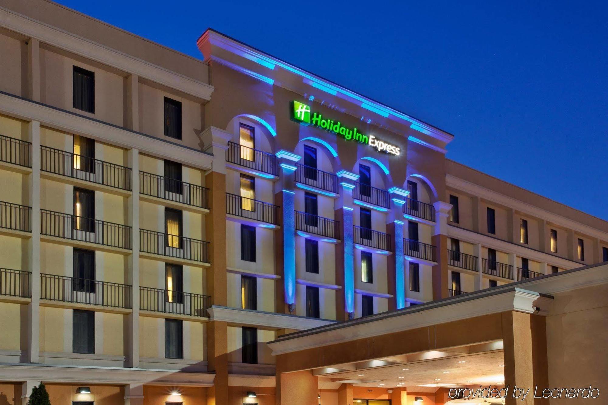 Holiday Inn Express Atlanta Airport-College Park By Ihg Экстерьер фото